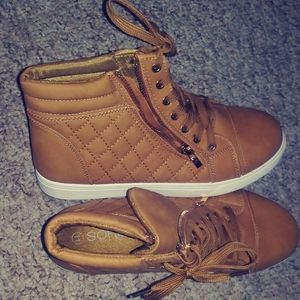 Brown Faux Leather Woman's Shoes